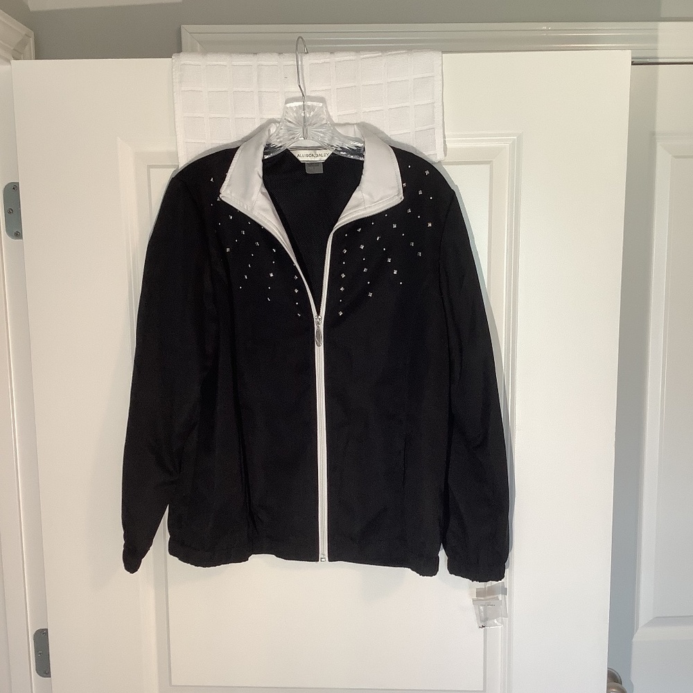 Allison Daley Ladies Lightweight Zipper Jacket Black/ White Size 8 NWT